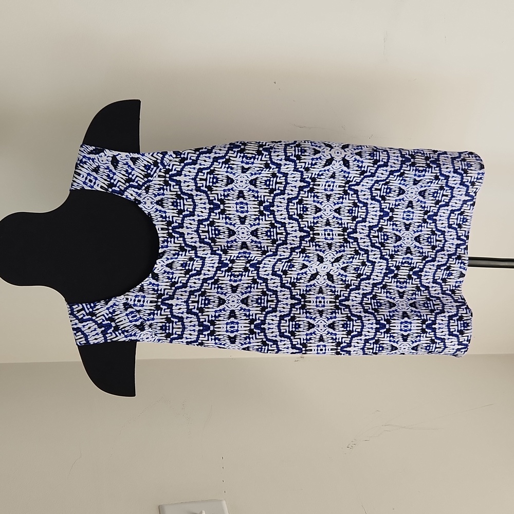 Alice Collection dressy tank top, size L